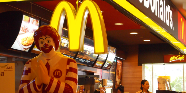 mcdonalds in vietnam How much does mcdonald's big mac cost in vietnam prices big mac in ho chi minh city big mac 60000 vnd ca 2,82. mcdonalds in vietnam How much does mcdonald's big mac cost in vietnam prices big mac in ho chi minh city big mac 60000 vnd ca 2,82.